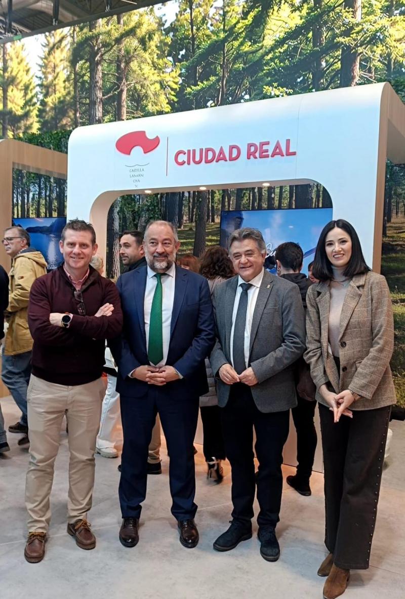 Visita institucional a FITUR.