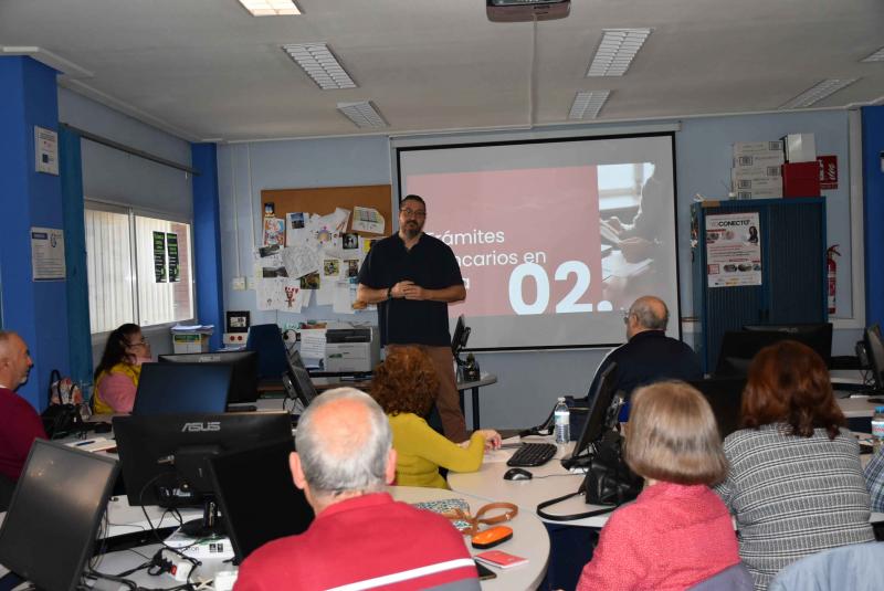 Javier Rueda, cibervoluntario de la fundación Yo Conecto