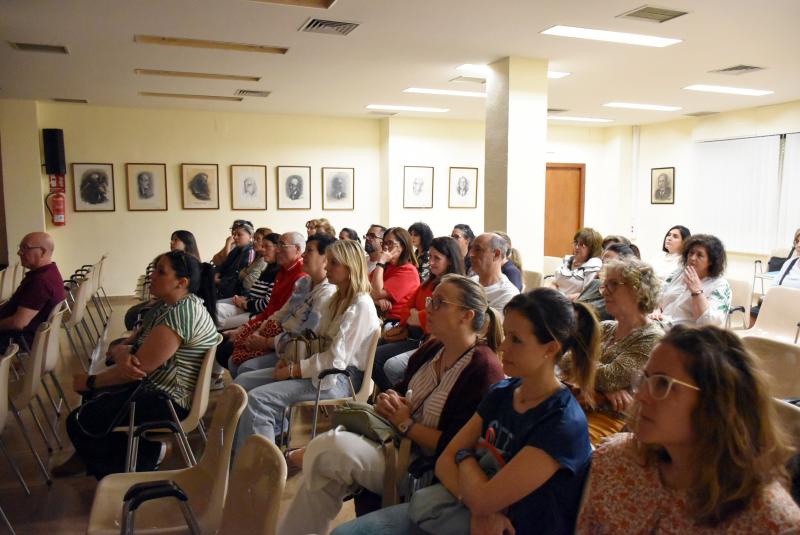 Público asistente a la charla 