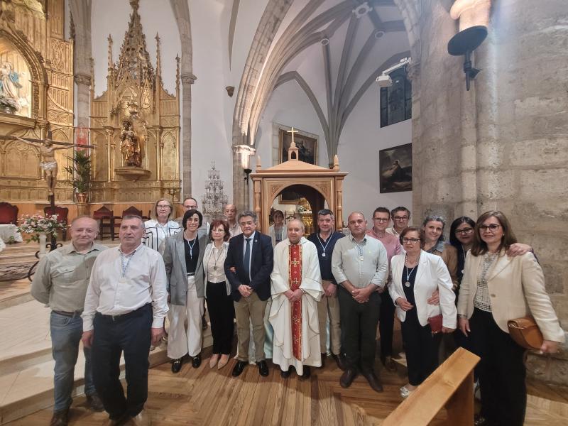 Presentación de las nuevas andas de la patrona.