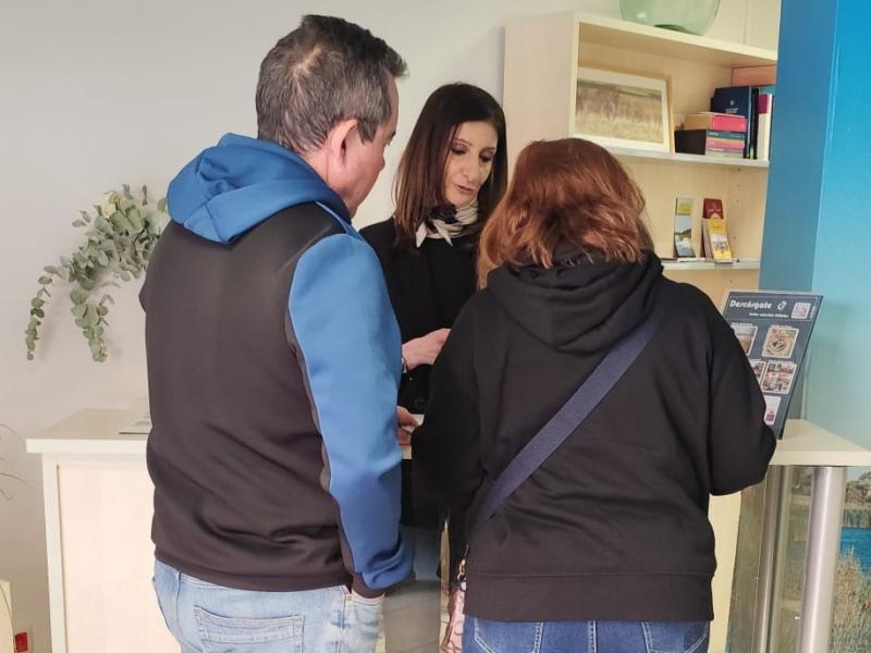 turistas-oficina turismo