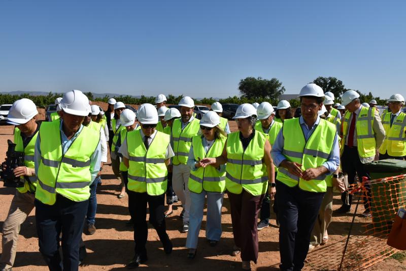 Durante la visita a las obras