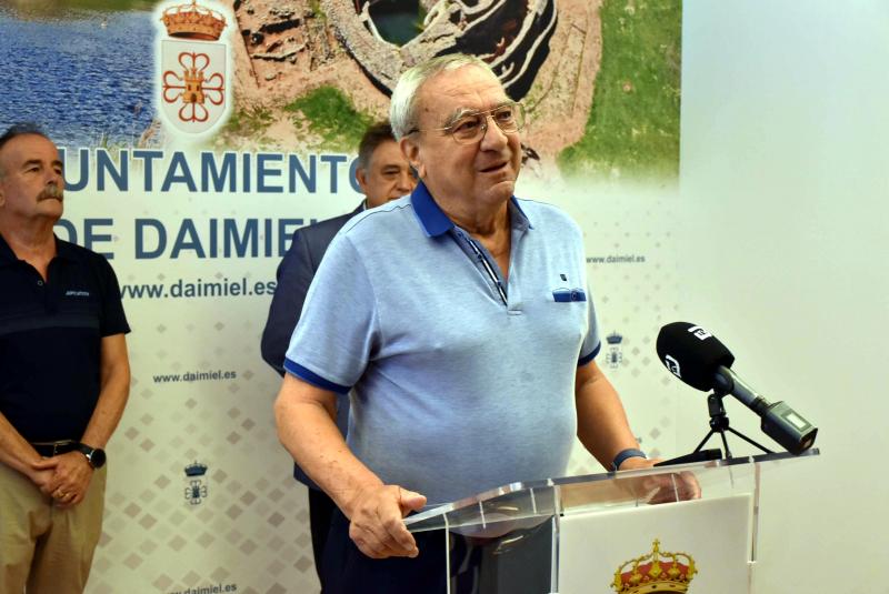 medalla_y_pregonero_1.jpg