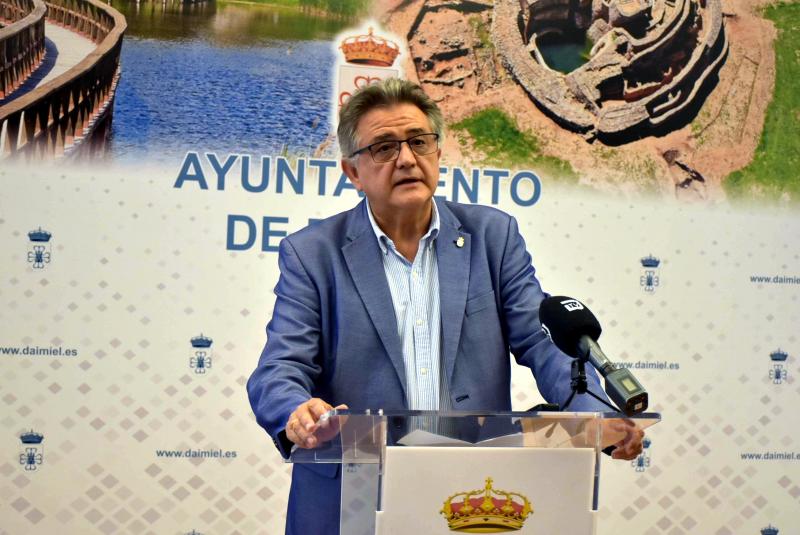 medalla_y_pregonero_4.jpg 