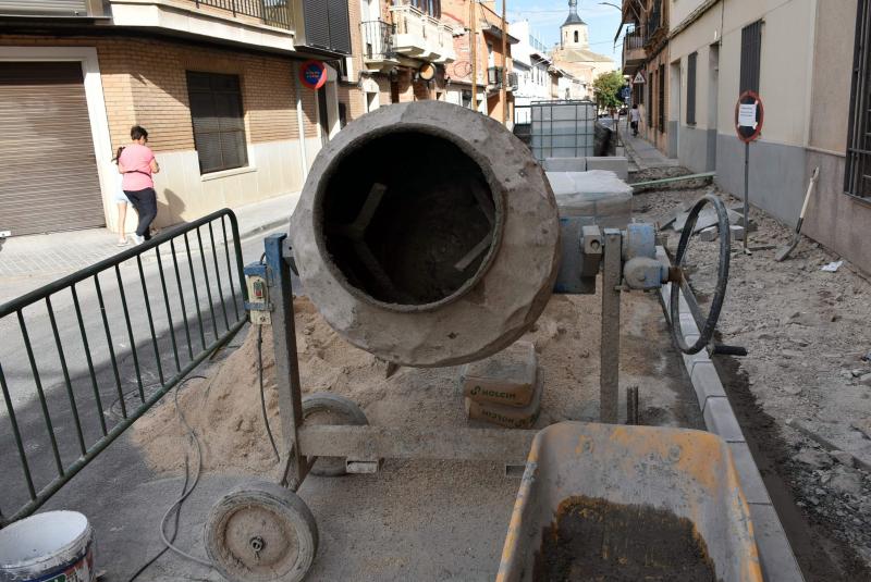 Obra en el acerado