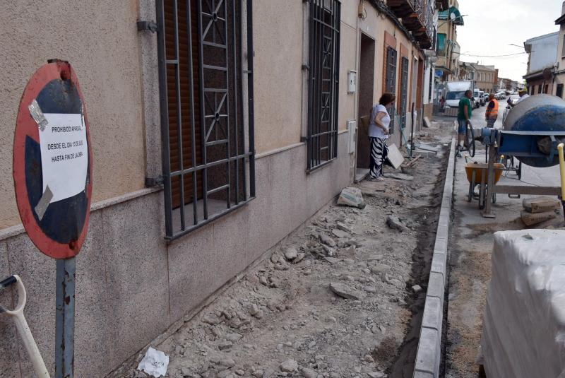 Obra en el acerado