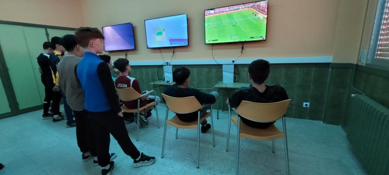 Jóvenes jugando 