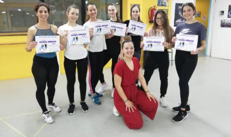 Alumnas y la profesora Sandra García-Alcázar