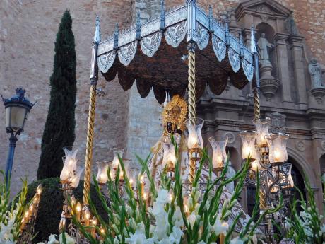 Virgen de las Cruces