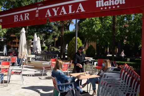 Terraza del bar Ayala