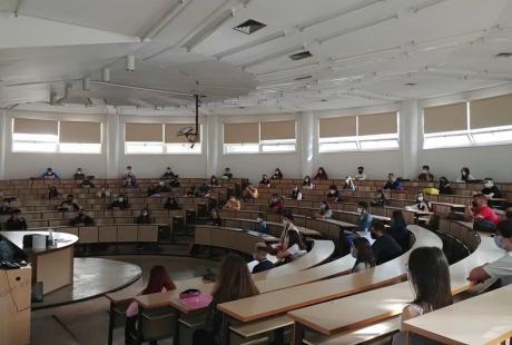 AULA UNIVERSIDAD