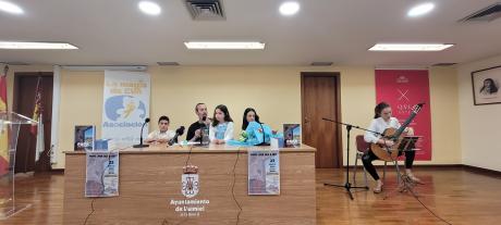 Presentación del libro de Manuel Velázquez.