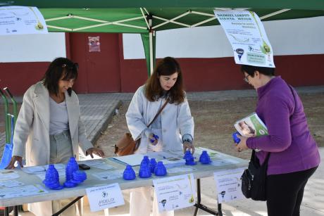 Stand informativo en le mercadillo