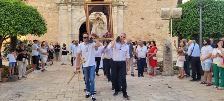 Traslado de la Virgen de las Cruces.