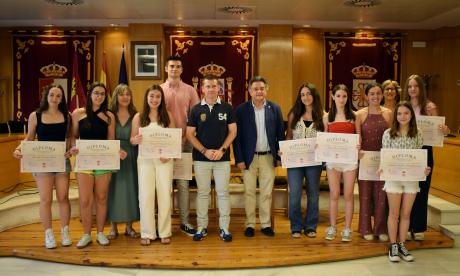 Acto en el Salón de Plenos municipal