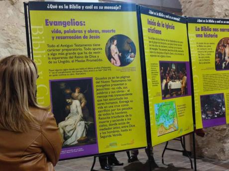 expo_biblia_y_cultura_en_valdepenas_eco_de_valdepenas_2022.jpg