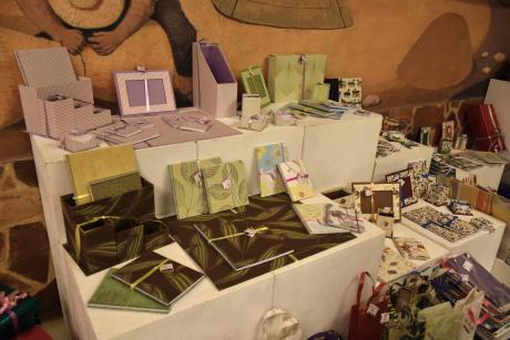 Exposición del taller de imprenta del Centro Ocupacional Azuer