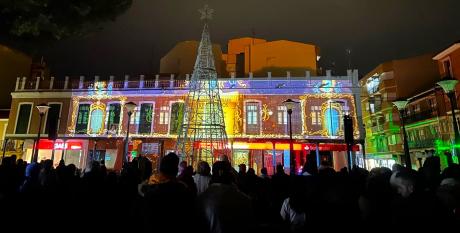 Vídeo mapping en la Plaza de España.