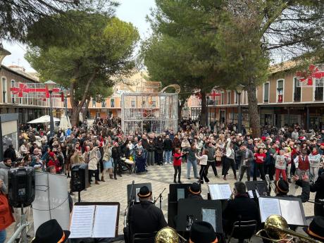 La Basement Band en la Plaza de España.