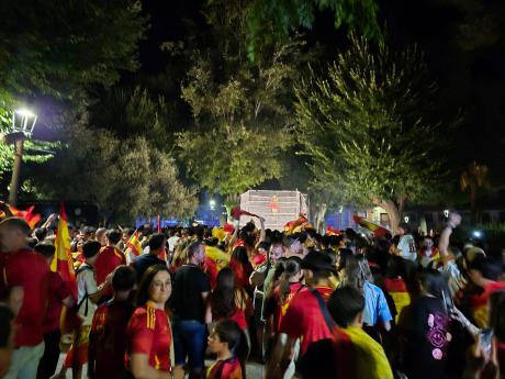 Daimiel celebra la victoria de España en el Mundial de fútbol.