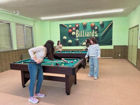 Interior Espacio Joven