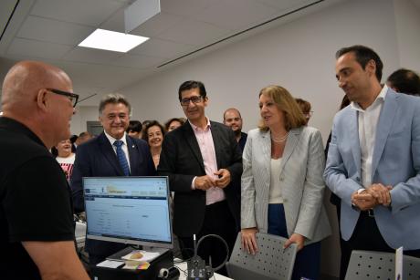 inauguracion_oficina_emplea_6.jpg