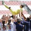 Yoli Aguirre, manteada en su último encuentro como futbolista profesional (Foto: Sevilla Femenino)