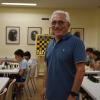 Eduardo San Martín, monitor del Taller Municipal de Ajedrez de verano