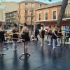 Audición de danza en la Plaza de España