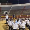 La complicidad entre la banda y el cantaor dio lugar a un concierto único.